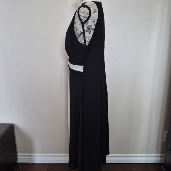 Elegant Dress - Picture 5 of 14